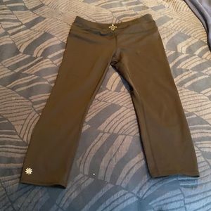 Athleta medium tall 7/8 Capri pants